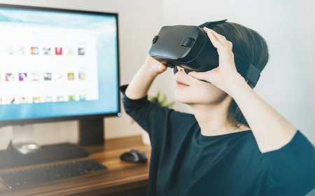 Emerging Trends in Digital Literacy: Navigating the Future of Technology