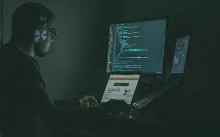 Roadmap to Becoming a Web Developer in 2025: Step-by-Step Guide